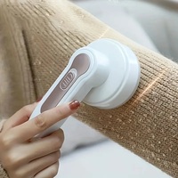 Rechargeable Electric Lint Remover, Portable Fabric Shaver for Clothes, Sweaters, Couches & Carpets, USB Charging, Easy to Operate, Efficient Fuzz & Pill Removal with Cleaning Brush (White)